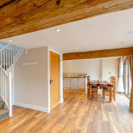 2 Bed In Thornton Dale 46580 Holiday home *