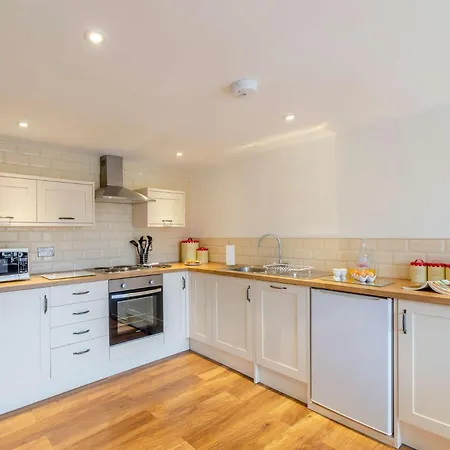2 Bed In Thornton Dale 46580 *