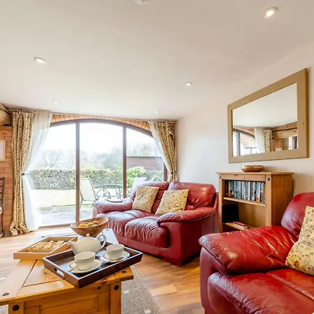 Holiday home 2 Bed In Thornton Dale 46580 *